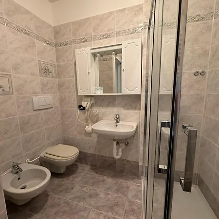 Apartment Centre Ancient Heart Como